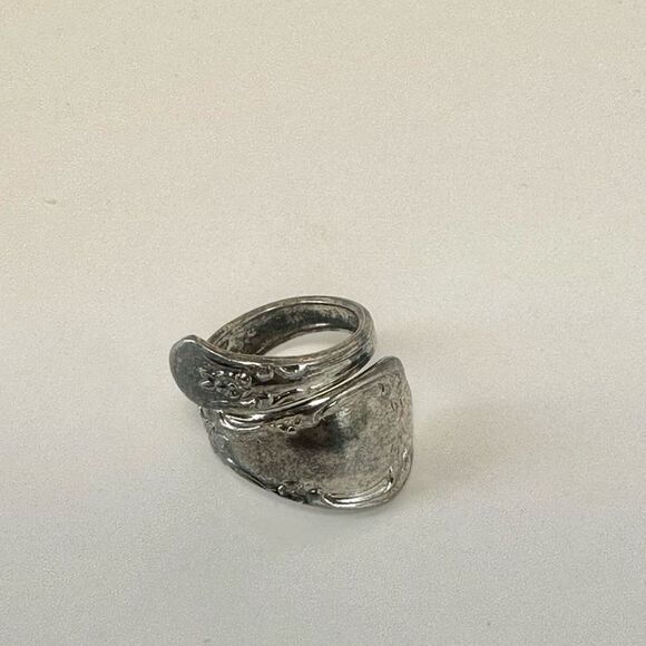 Oneida William Rogers Silver tone  adjustable spoon ring - Picture 10 of 12